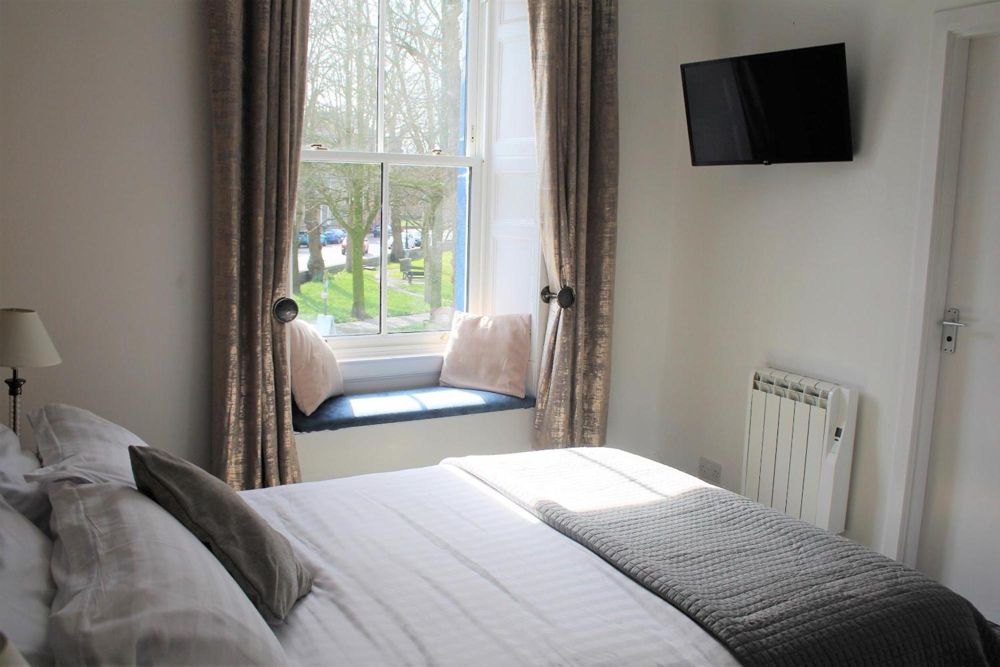 The Kirkcudbright Bay Hotel Værelse billede